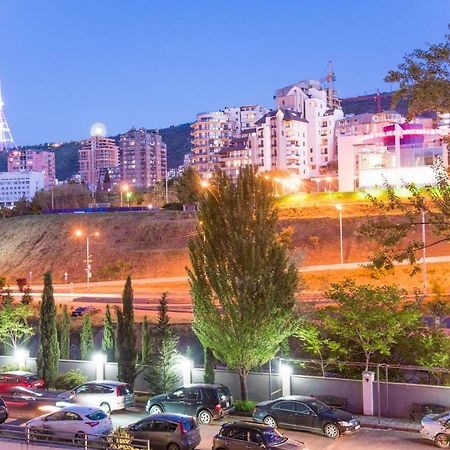 Апартаменты Tbilisi Tennis Экстерьер фото