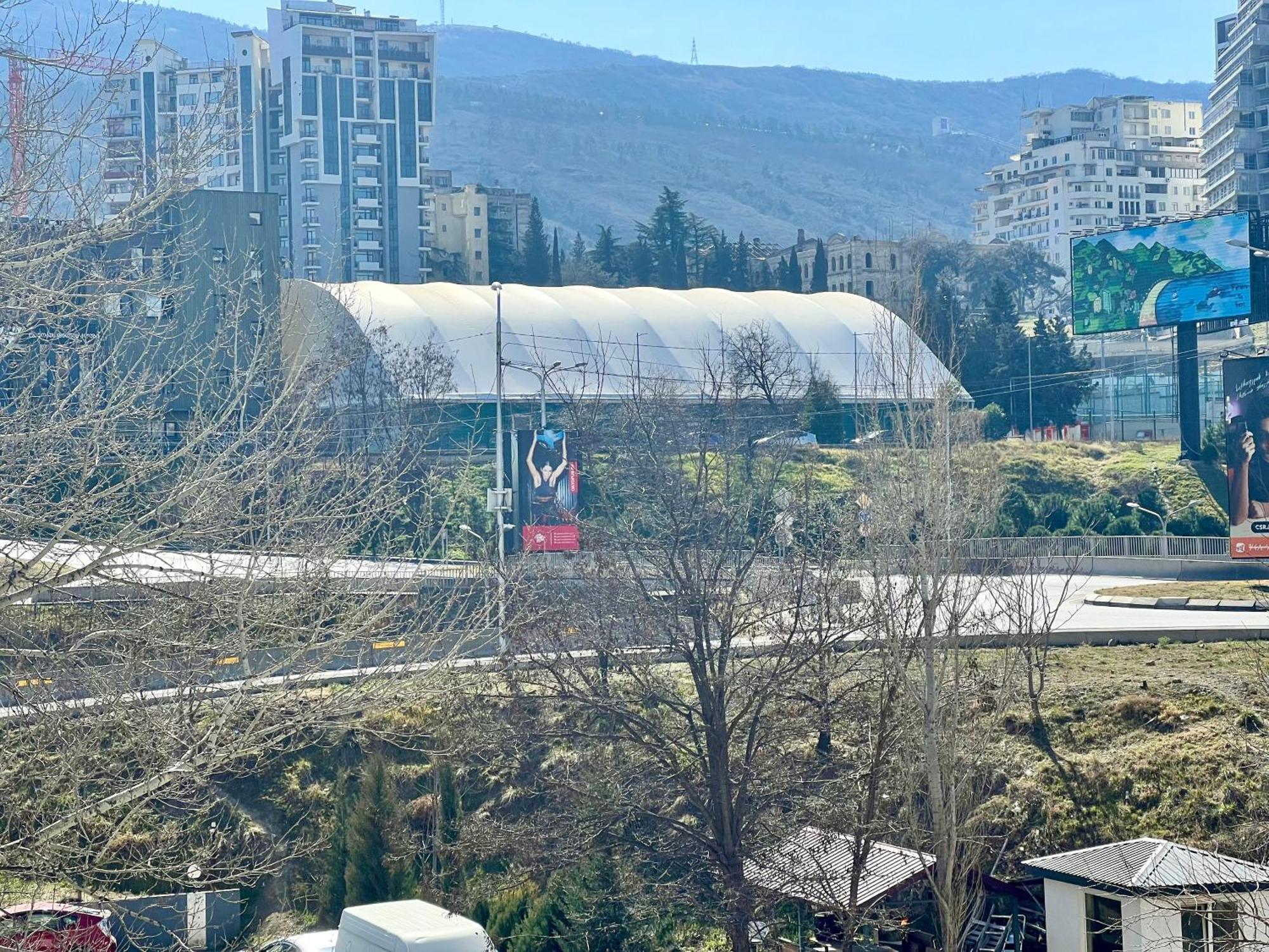 Апартаменты Tbilisi Tennis Экстерьер фото